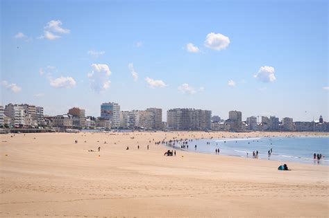 Escort à Les Sables